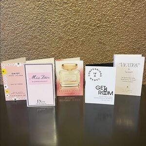 PERFUME SPRAY SAMPLES